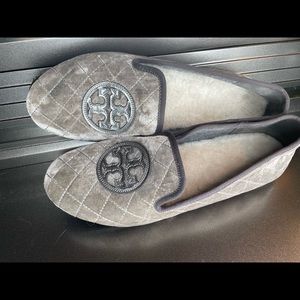 Tory Burch Quilted Velvet Billy Flat Size 11
